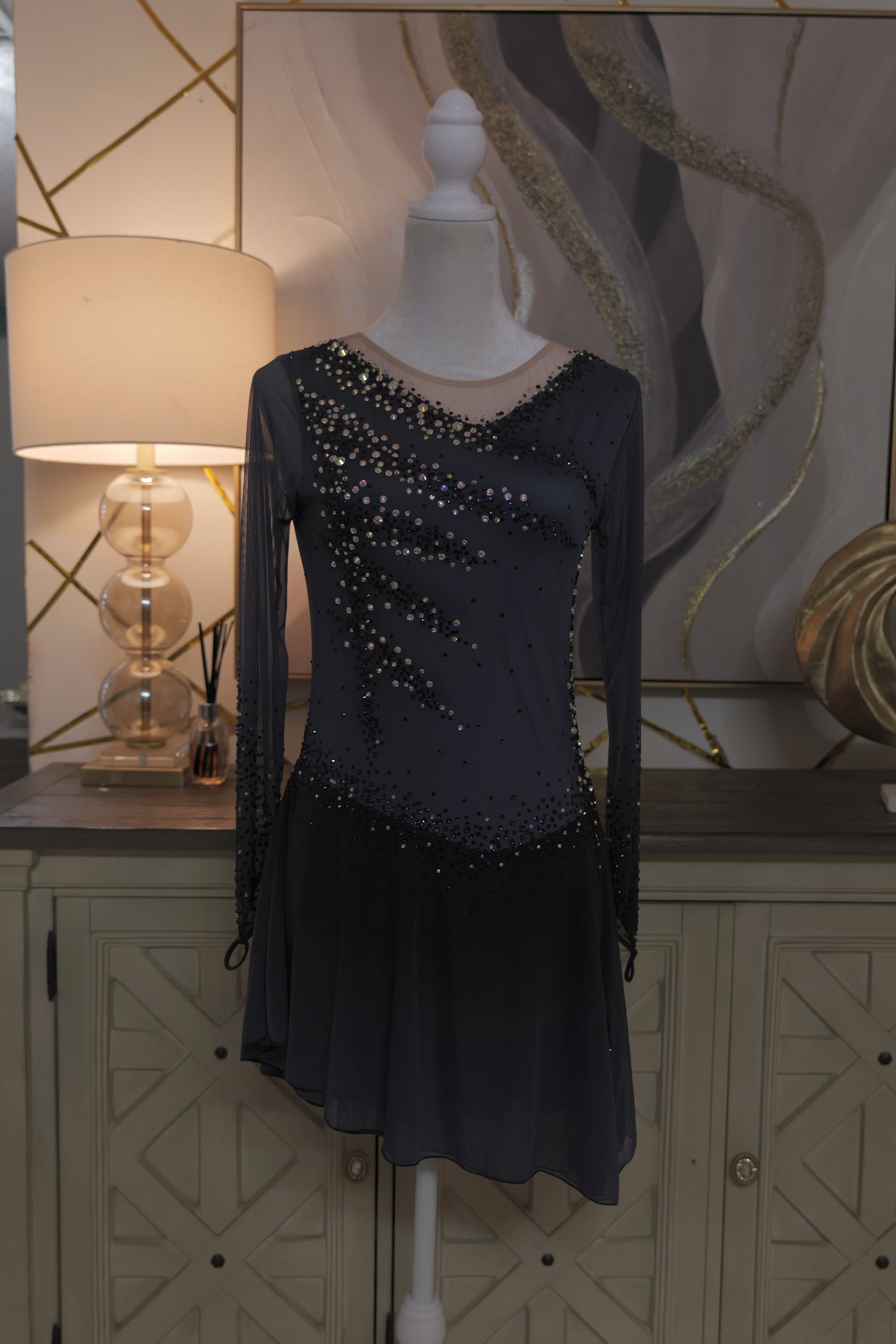 NWT Adult Medium dark blue