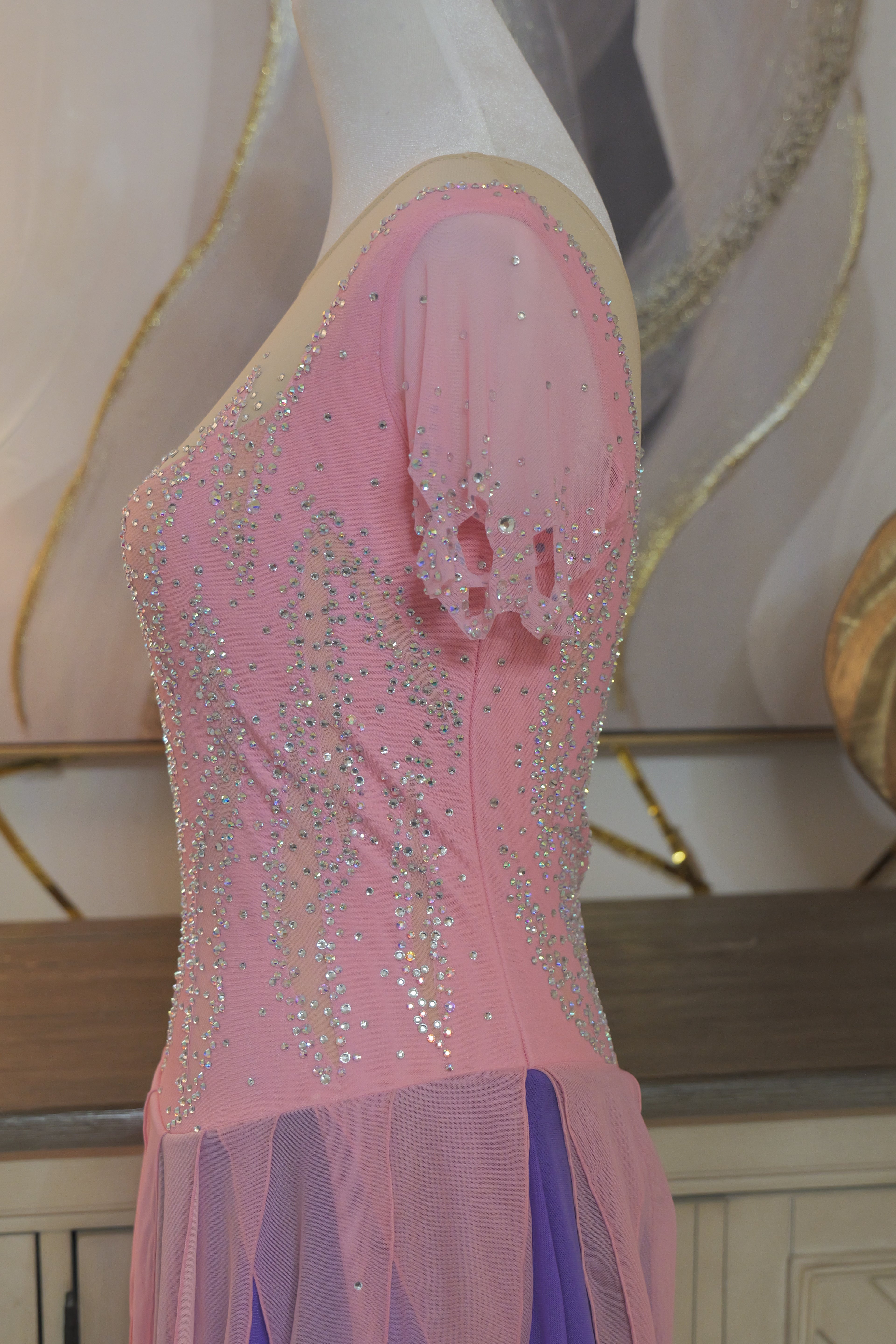 NWT Pink Adult small