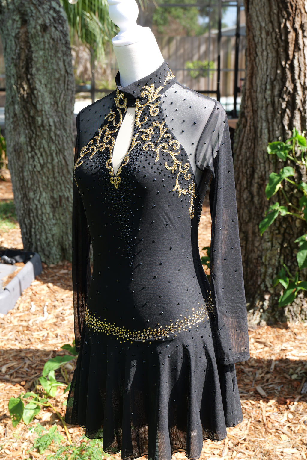 Adult Small Black&Gold
