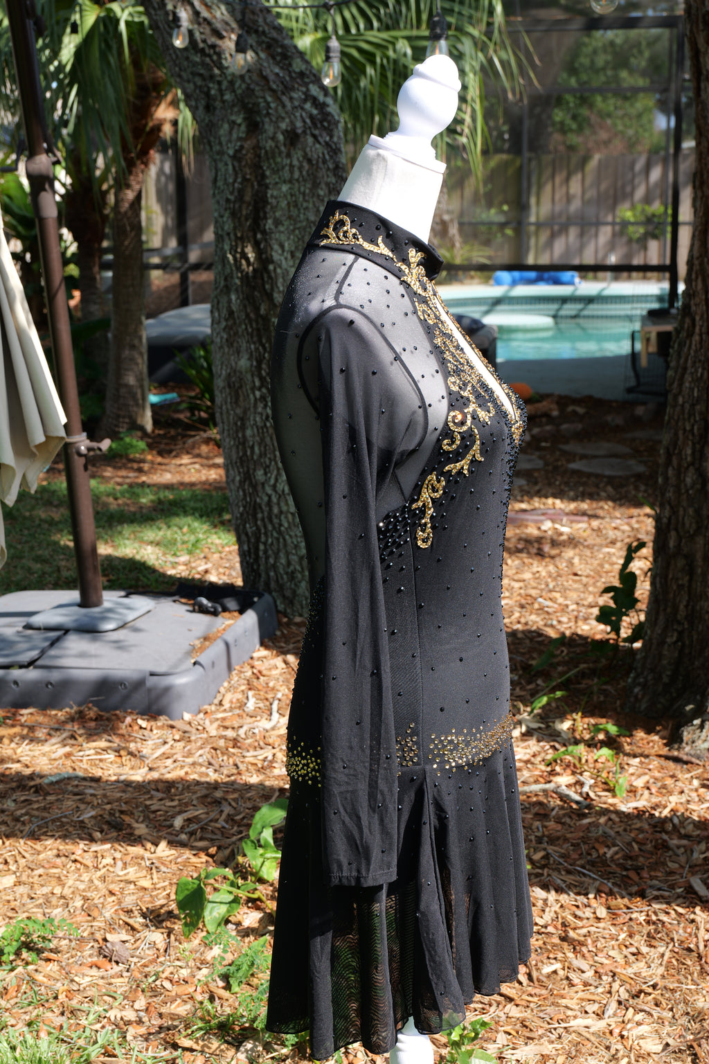 Adult Small Black&Gold